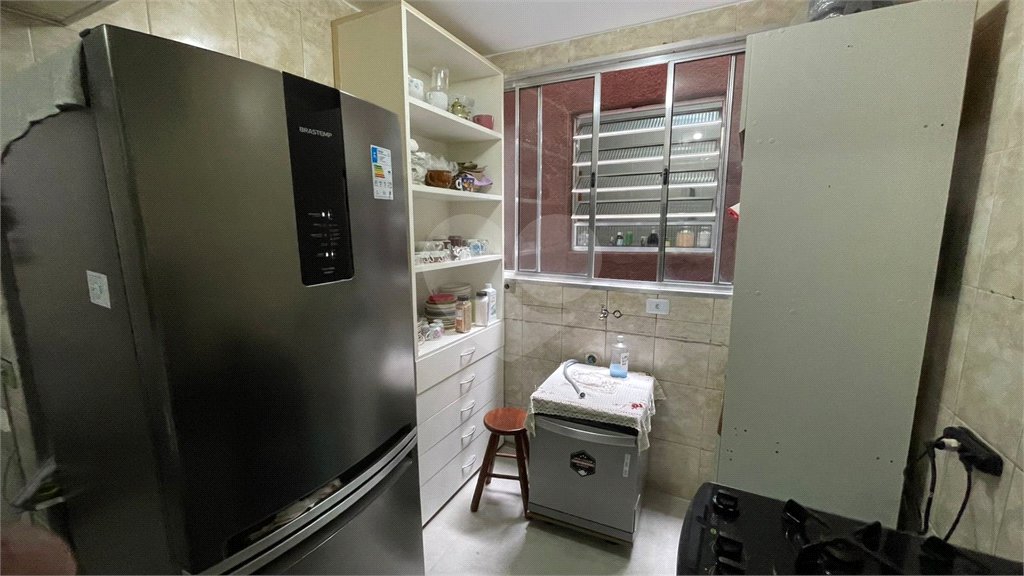Sobrado à venda com 3 quartos em Jardim Laila, Embu das Artes, SP