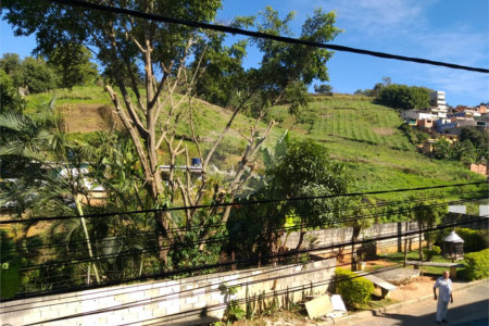 Sobrado à venda com 3 quartos, sendo 1 suíte, em Jardim Cruz do Corisco, São Paulo, SP