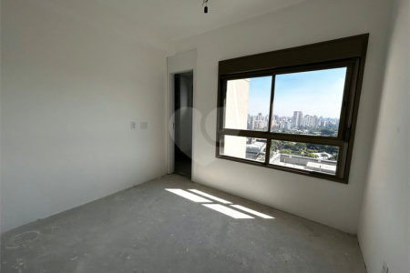 Apartamento à venda com 4 quartos, sendo 2 suítes,  em Vila Clementino, São Paulo, SP