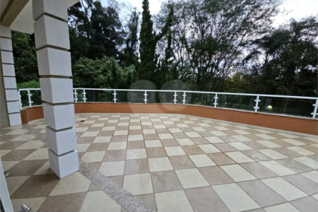 LINDA CASA PARA LOCAÇÃO COM 5 DORMITÓRIOS E PISCINA - Fernando Nobre – Cotia/SP