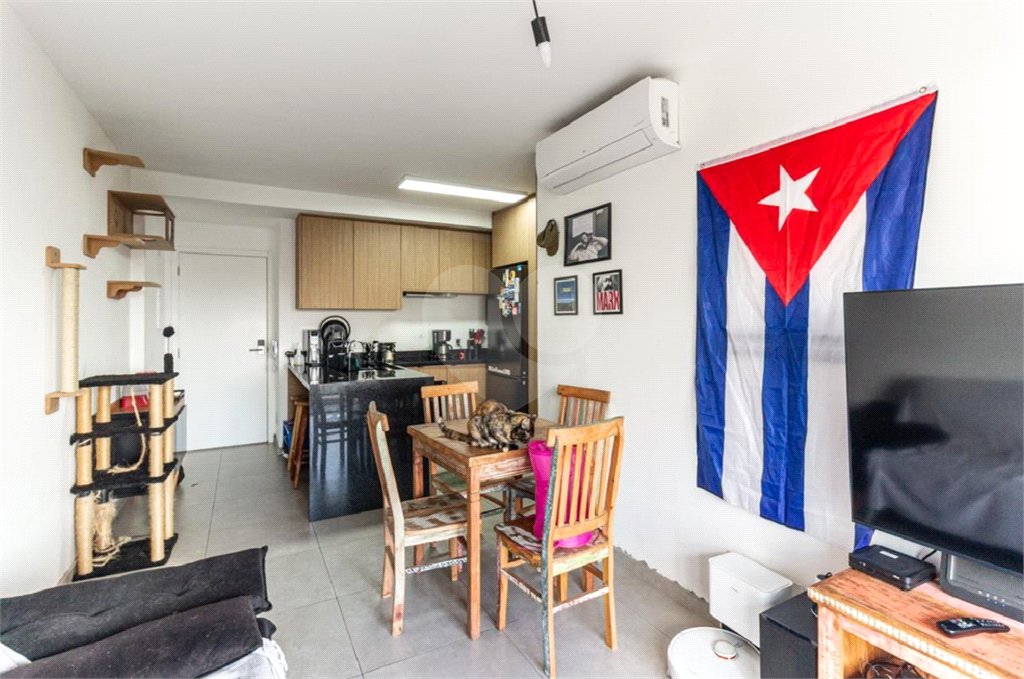 Apartamento à venda com 2 quartos, sendo 1 suíte, em Santa Efigênia, São Paulo, SP