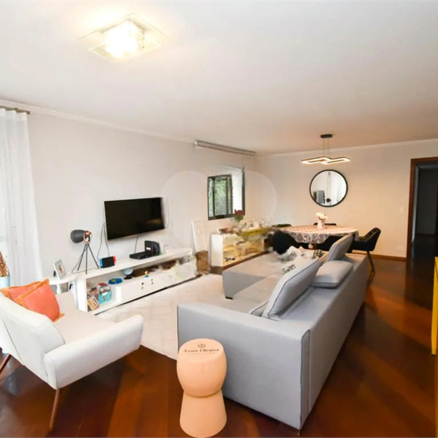 Apartamento à venda com 3 quartos, sendo 1 suíte, em Vila Maria Alta, São Paulo, SP