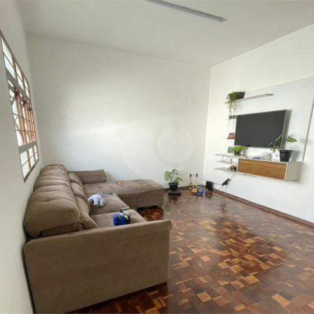 Casa à venda com 2 quartos, sendo 1 suíte, em Jardim Vieira de Moraes, Itapetininga, SP