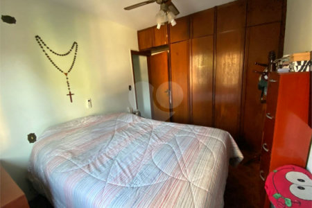 Sobrado à venda com 4 quartos em Jardim Bonfiglioli, São Paulo, SP