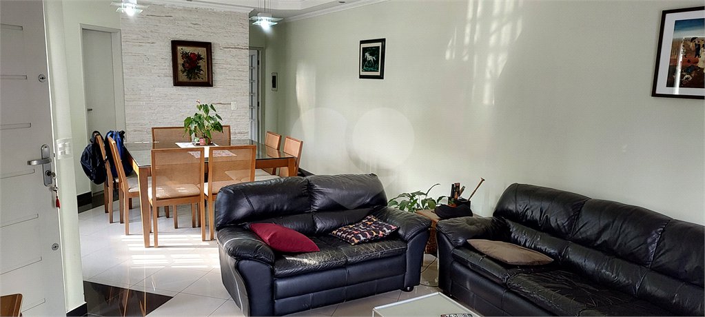 Casa à venda com 3 suítes em Vila Ipojuca, São Paulo, SP