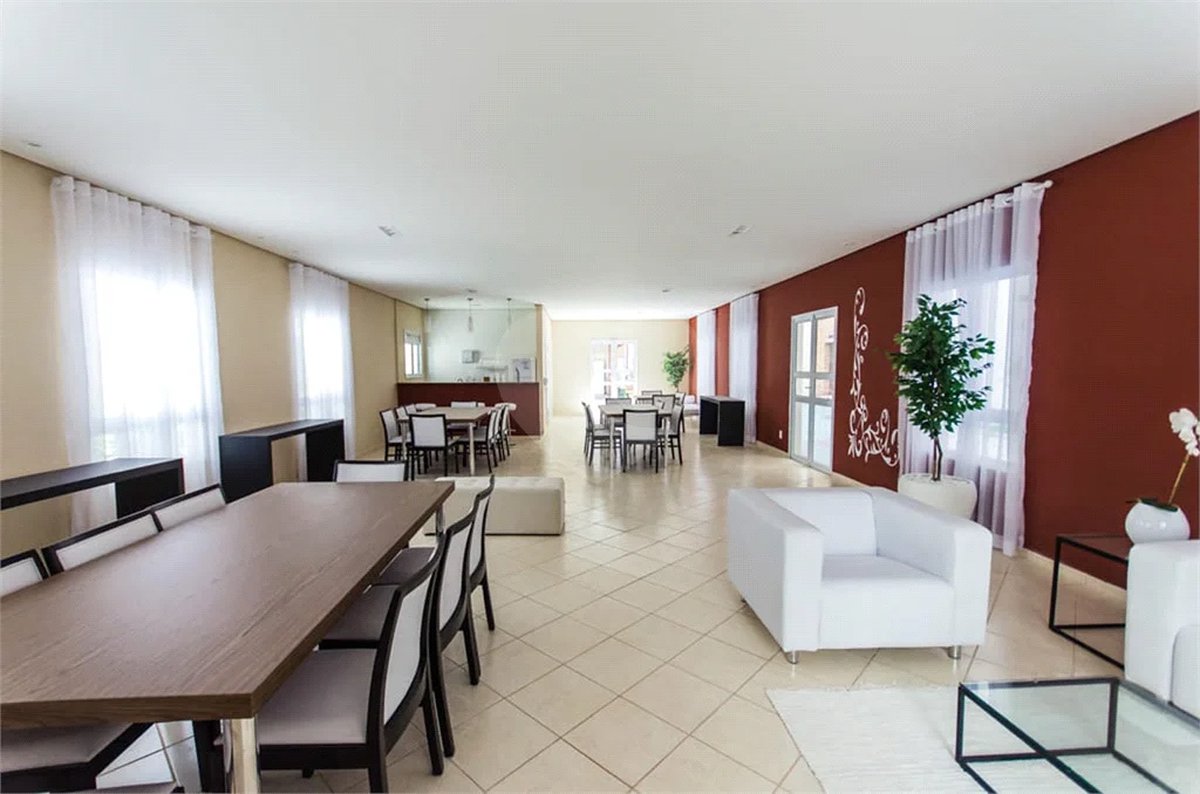 Apartamento à venda com 2 quartos, sendo 1 suíte, em Jardim Flor da Montanha, Guarulhos, SP