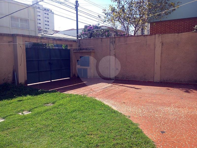 Casa à venda com 5 quartos, sendo 2 suítes, em Santana, São Paulo, SP
