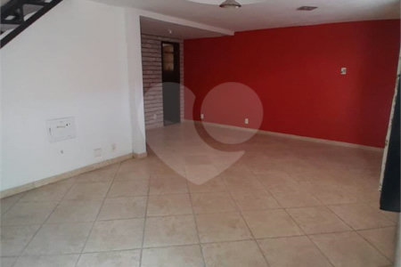 Casa à venda com 3 quartos, sendo 1 suíte, em Campo Grande, Rio de Janeiro, RJ