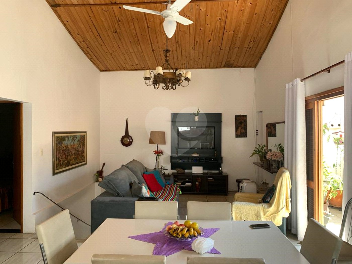 Sobrado à venda com 2 suítes em Indianópolis, São Paulo, SP