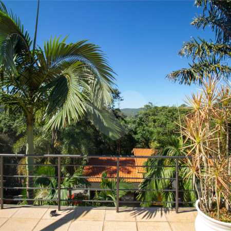 Casa à venda com 4 suítes no condomínio Sítio Primavera, São Roque - SP