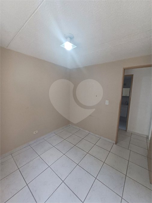 Apartamento à venda com 2 quartos em Jardim Santa Mônica, São Paulo, SP