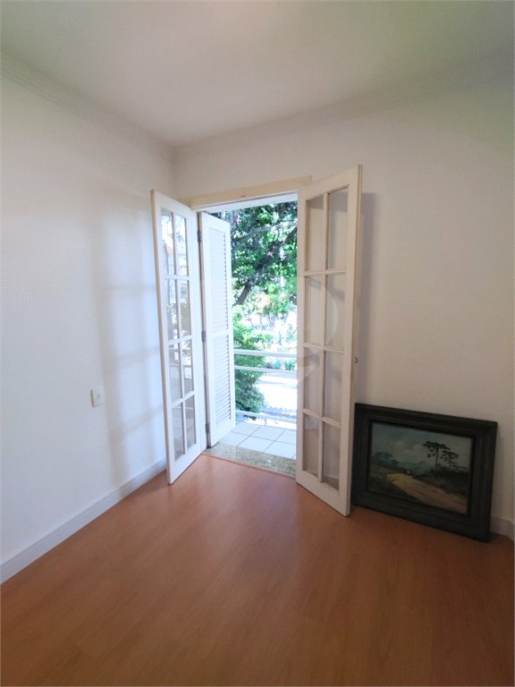 Sobrado à venda com 3 quartos, sendo 1 suíte, em Jardim São Paulo(zona Norte), São Paulo, SP