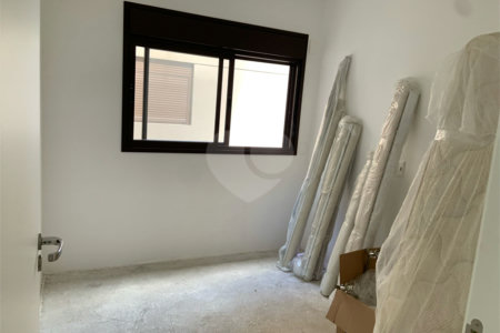 Apartamento à venda com 3 suítes em Bela Aliança, São Paulo, SP