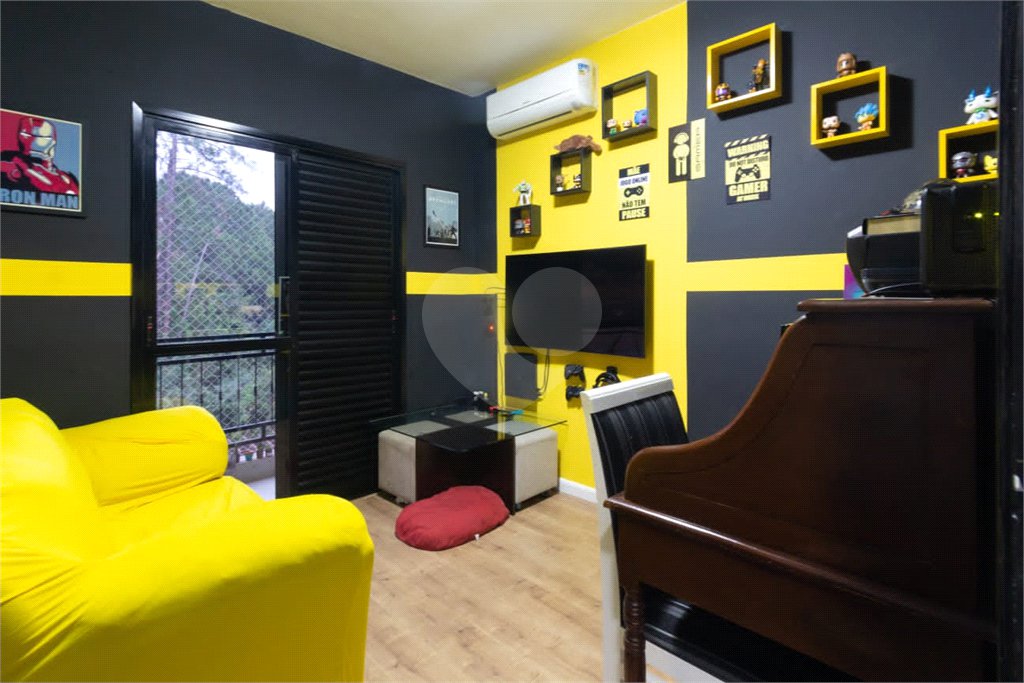 Apartamento à venda com 3 quartos, sendo 1 suíte, em Capela, Vinhedo, SP