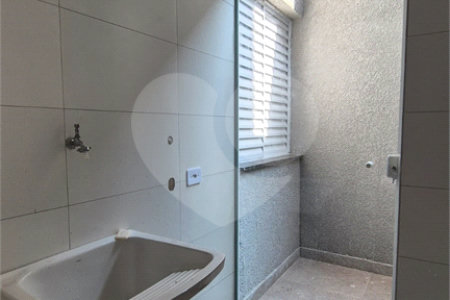 Apartamento à venda com 2 quartos em Vila Carrão, São Paulo, SP