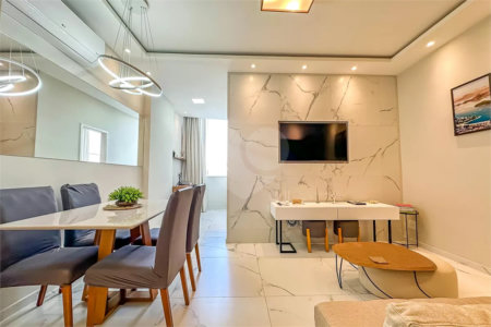 Apartamento à venda com 2 quartos no Centro, Rio de Janeiro, RJ