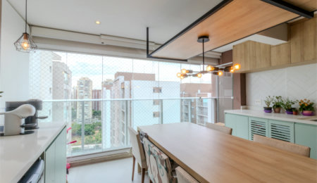 Apartamento à venda com 2 quartos, sendo 1 suíte,  em Chácara Santo Antônio, São Paulo, SP