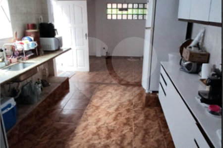 Casa à venda com 2 suítes em Jardim Soraia, São Paulo, SP