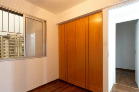 Cobertura à venda com 4 quartos, sendo 1 suíte,  em Jardim Londrina, São Paulo, SP