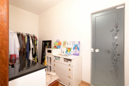 Casa à venda com 3 quartos, sendo 1 suíte, em Jardim Santa Clara, Guarulhos, SP
