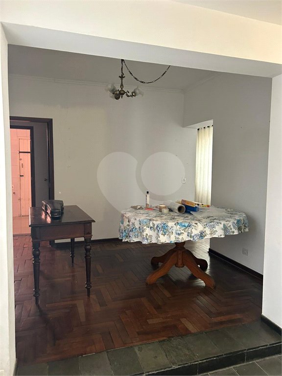 Casa à venda com 3 quartos, sendo 2 suítes, em Planalto Paulista, São Paulo, SP