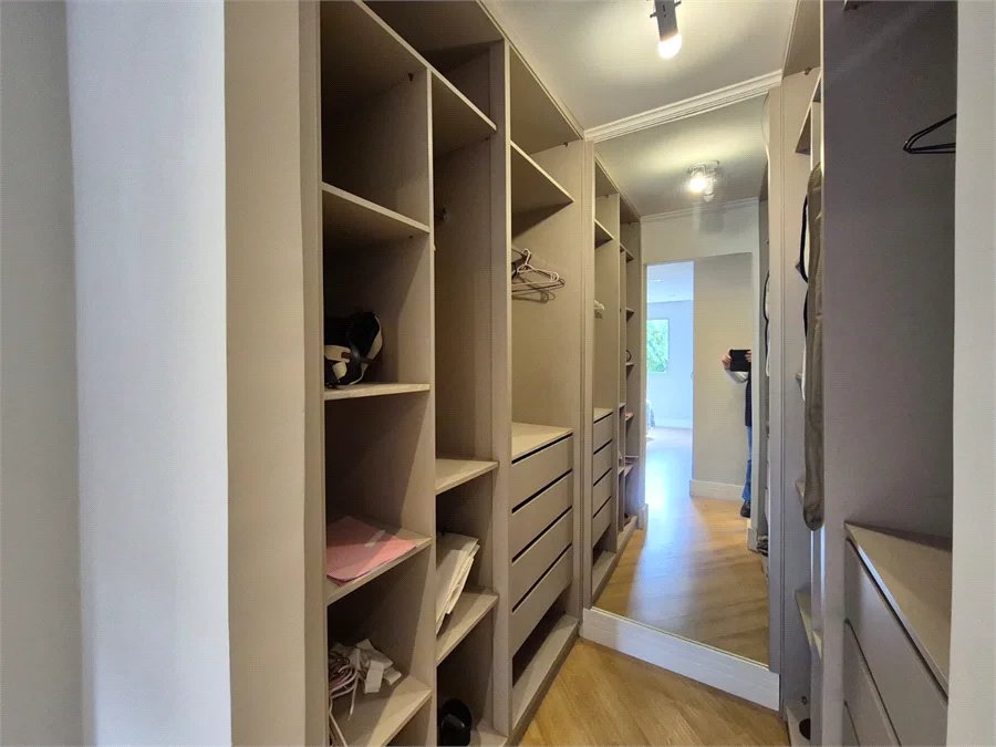 Apartamento à venda com 2 quartos, sendo 1 suíte, em Vila Andrade, São Paulo, SP