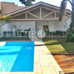 Casa à venda com 4 quartos, sendo 3 suítes, em Santana, São Paulo, SP