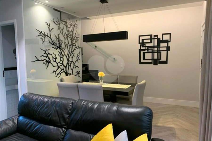 Casa à venda com 3 quartos, sendo 1 suíte, no condomínio Res Means do Campo II, São Paulo - SP