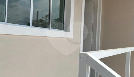 Casa à venda com 2 quartos, sendo 1 suíte,  em Vila Vilma (mailasqui), São Roque, SP