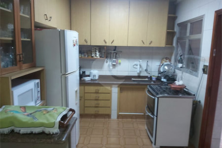 Casa de Vila à venda com 4 quartos, sendo 1 suíte, em Vila Medeiros, São Paulo, SP