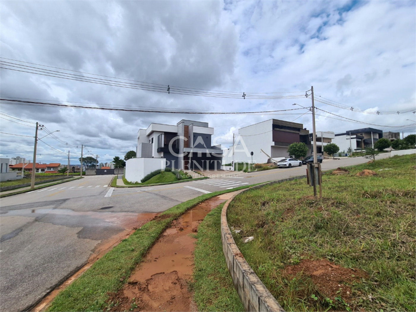 Terreno em condomínio à venda em Jardim Vila São Domingos, Sorocaba, SP