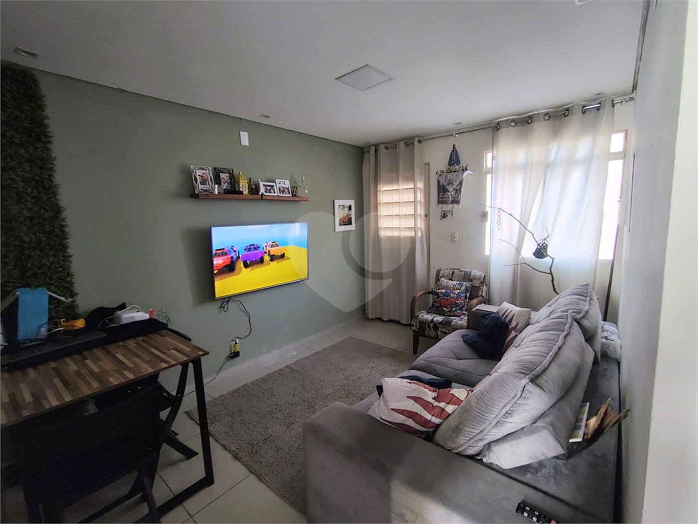 Apartamento à venda com 2 quartos em Vila Popular, Itapetininga, SP