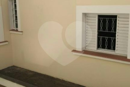 Casa à venda com 3 quartos, sendo 1 suíte,  em Santana, São Paulo, SP