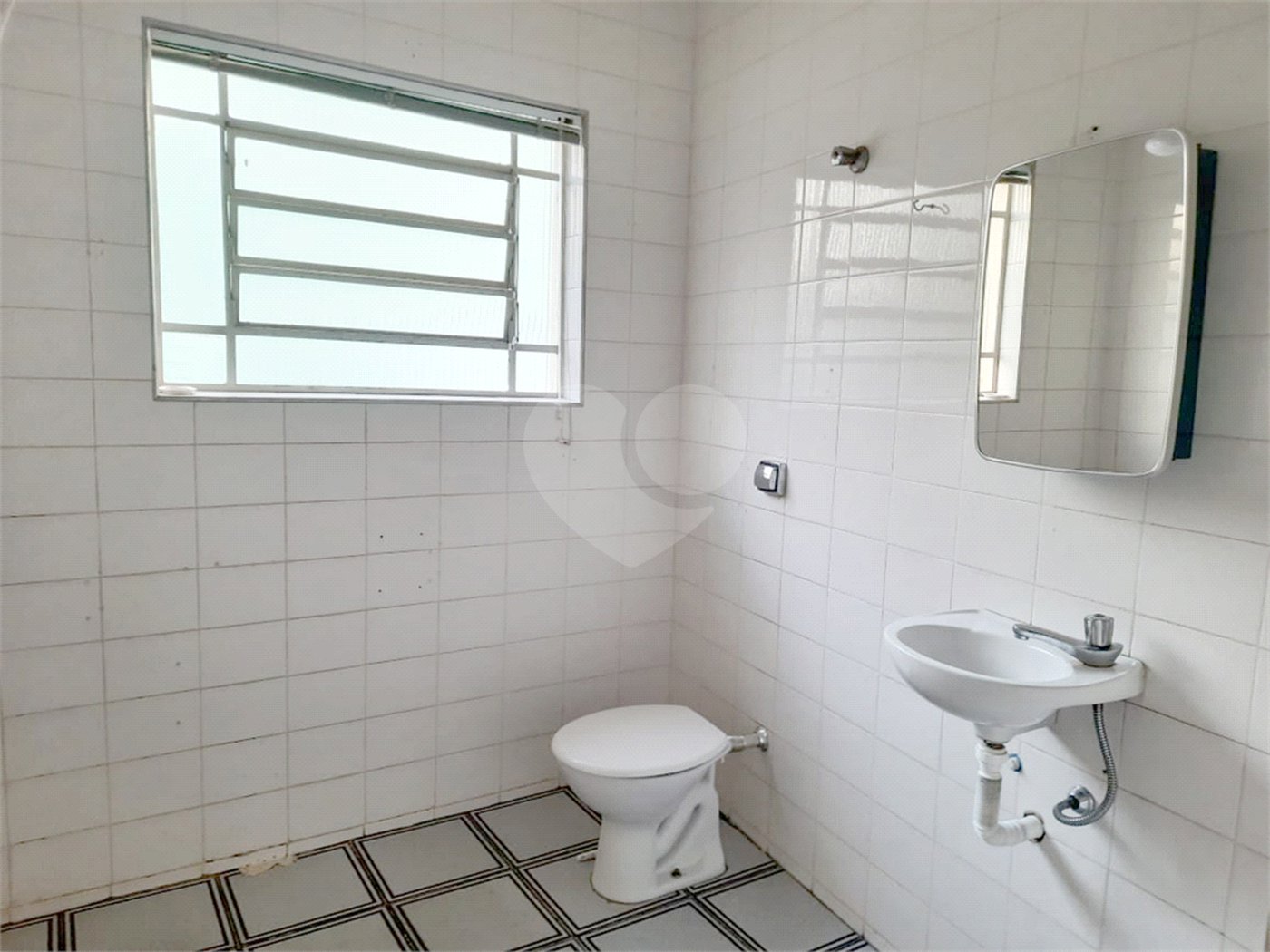 Casa à venda ou para alugar com 3 quartos em Alto de Pinheiros, São Paulo, SP