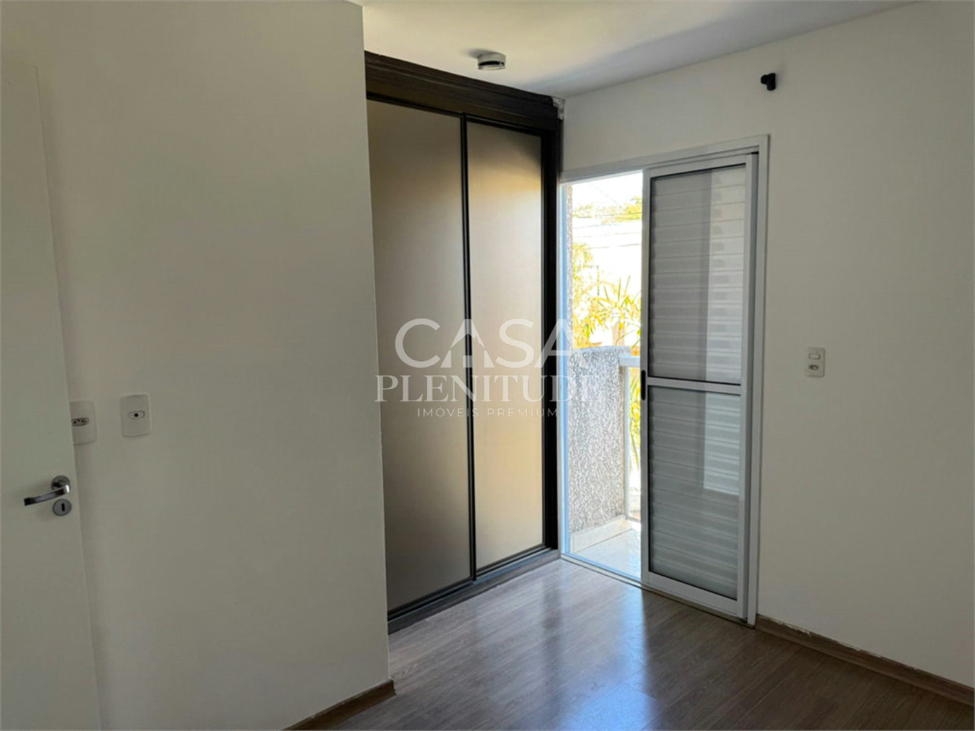 Casa de Vila à venda com 2 quartos em Vila Mineirão, Sorocaba, SP