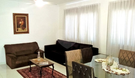 Casa à venda com 3 quartos, sendo 2 suítes,  em Jardim Embaixador, Sorocaba, SP