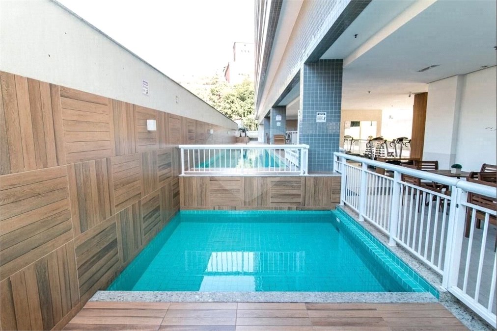 Apartamento à venda com 2 quartos, sendo 1 suíte, em Praça da Bandeira, Rio de Janeiro, RJ