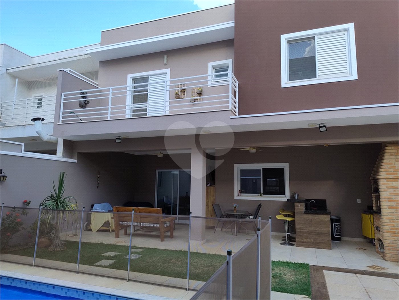 Casa à venda com 3 suítes no condomínio Jardim Maringá, Indaiatuba - SP
