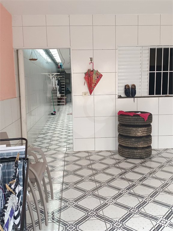 Casa à venda com 4 quartos em Parque Santa Laura, Ferraz de Vasconcelos, SP