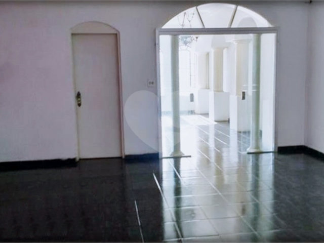 Casa à venda com 2 suítes no condomínio Conselheiro Moreira de Barros, São Paulo - SP