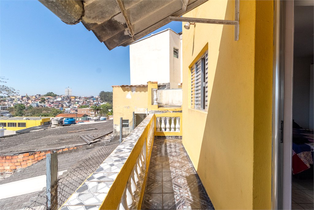 Casa à venda com 3 quartos, sendo 1 suíte, em Jardim Paris, São Paulo, SP