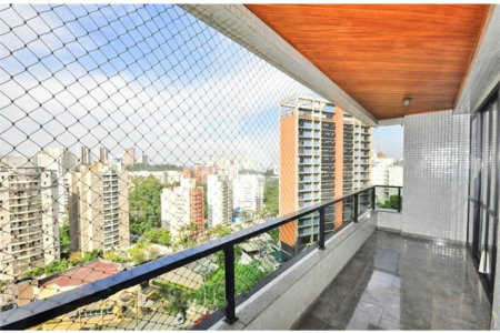 Apartamento à venda com 3 quartos, sendo 2 suítes, em Vila Andrade, São Paulo, SP