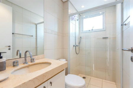 Apartamento à venda com 4 quartos, sendo 3 suítes, em Real Parque, São Paulo, SP
