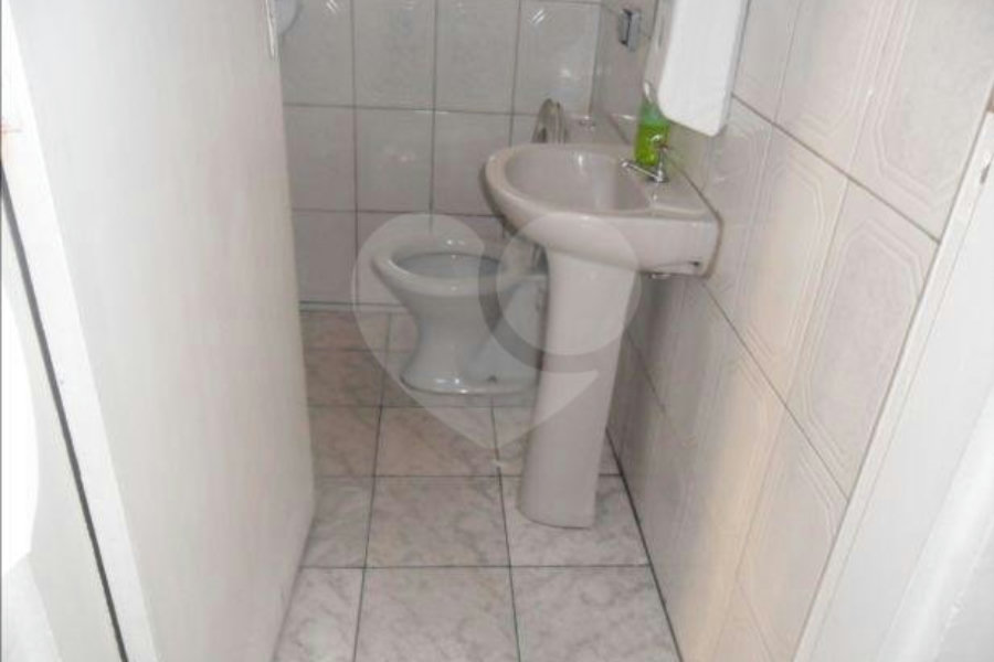 Casa à venda com 4 quartos no condomínio Largo Padre Péricles,48, São Paulo - SP