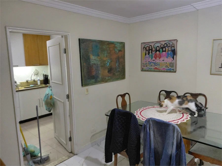 Apartamento para alugar com 3 quartos, sendo 1 suíte, em Cerqueira César, São Paulo, SP
