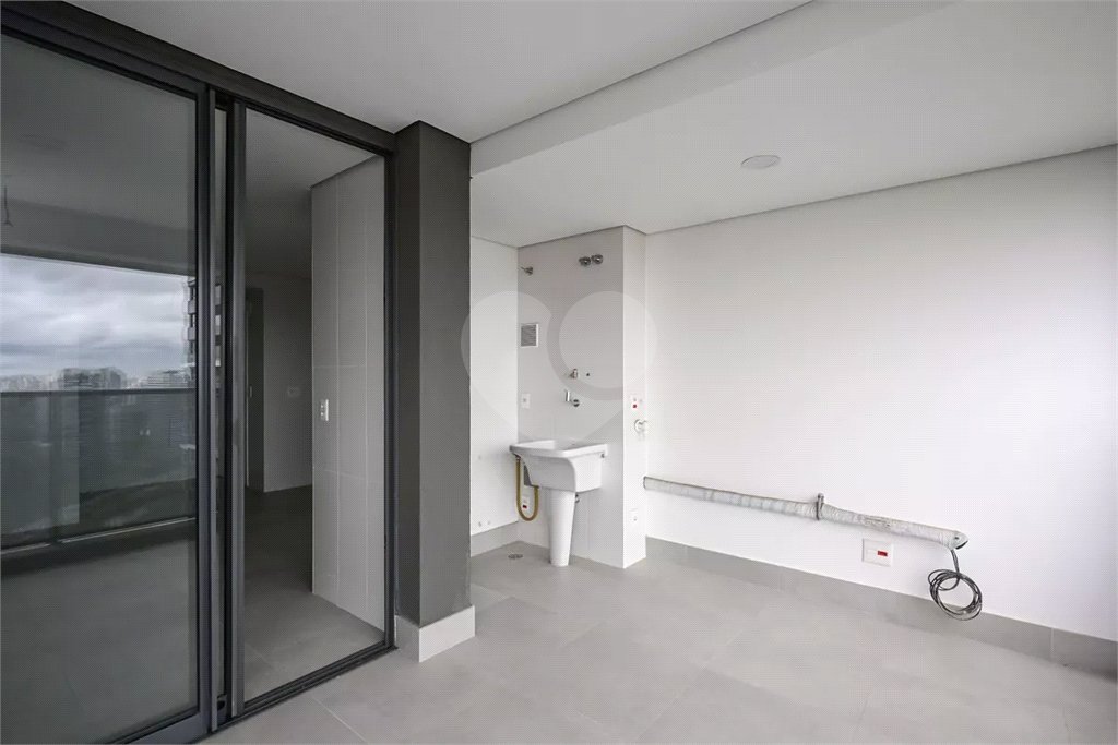 Apartamento à venda com 3 suítes,  em Jardim Fonte do Morumbi, São Paulo, SP
