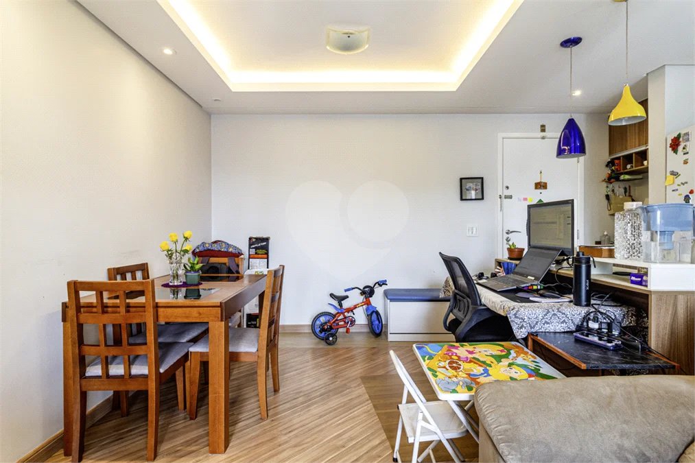 Apartamento à Venda | Praça da Árvore | 59 m² | 2 Dormitórios | 1 Suíte | 2 Vagas