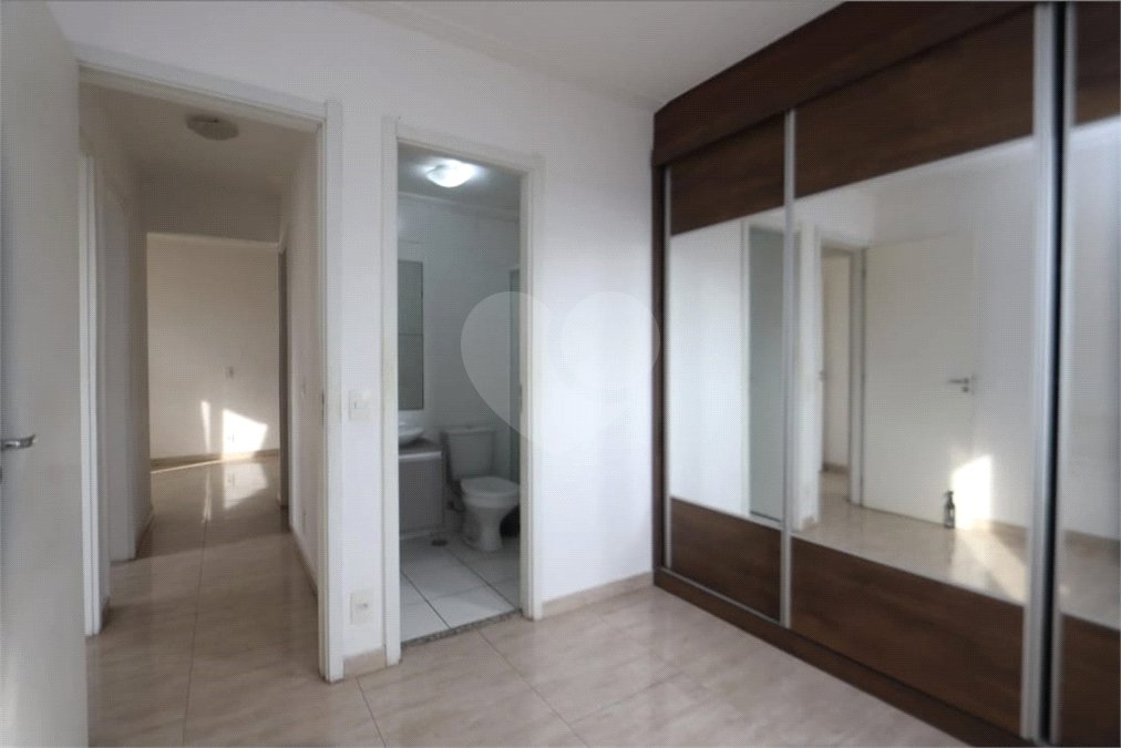 Sobrado à venda com 3 quartos, sendo 1 suíte, em Jardim Vera, Guarulhos, SP