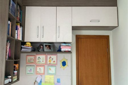 Casa à venda com 3 quartos, sendo 1 suíte, no condomínio Residencial Belle Ville Itaycy, Indaiatuba - SP