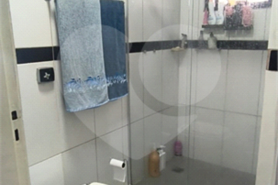 Sobrado à venda com 3 quartos, sendo 1 suíte, em Vila Prudente, São Paulo, SP